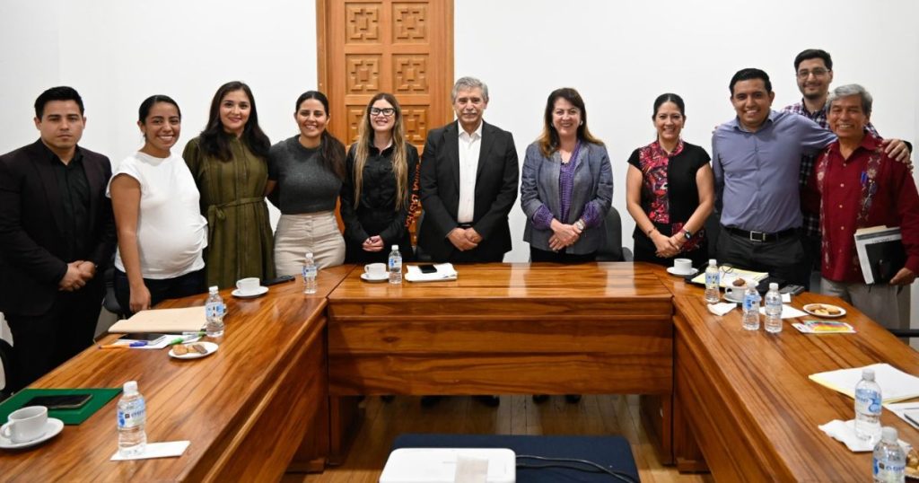 analizan gobierno de morelos y ayuntamiento de cuernavaca convenio para ampliar la recaudación del impuesto predial