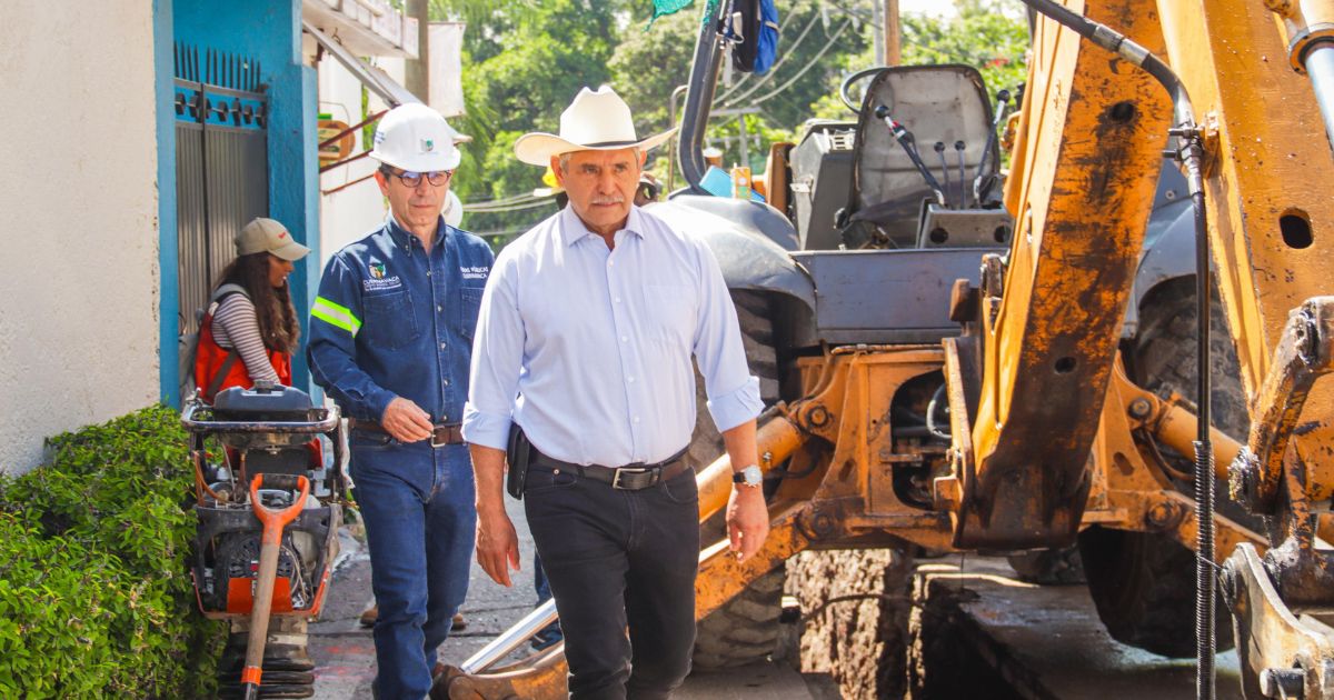 Cuernavaca sustituye 445 metros de tubería para mejorar abasto de agua en colonias del sur