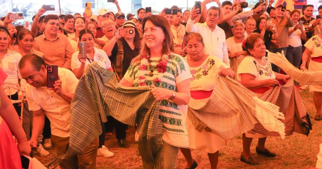 Resalta Margarita González Saravia la importancia de conservar las raíces de los pueblos indígena