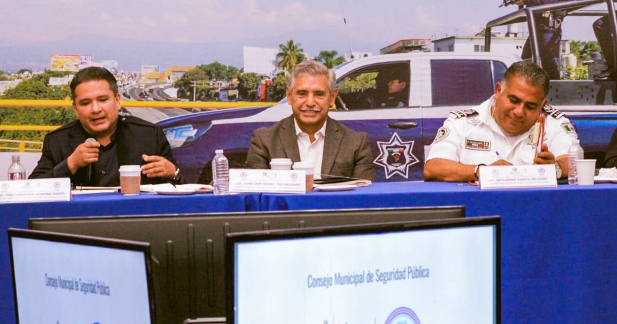 Refuerzan seguridad en Cuernavaca con arcos de revisión y más de 200 cámaras