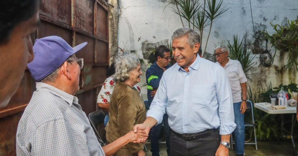 Vecinos impulsan obras con pago del predial