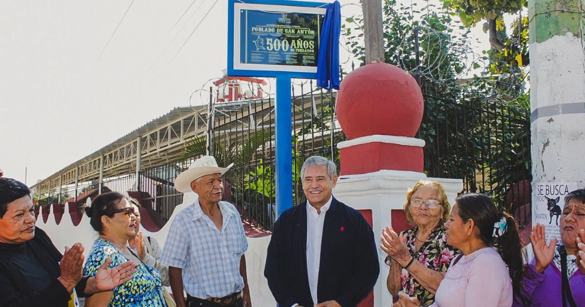 Conmemoran 500 años del poblado de San Antón con develación de placa en Cuernavaca
