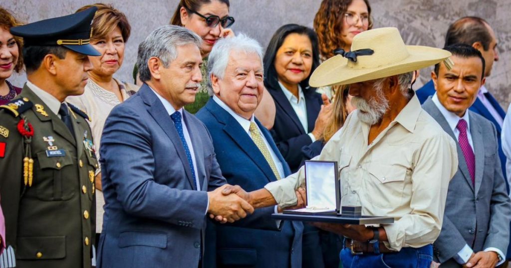 Conmemoran 157 aniversario de Morelos con llamado a la unidad y desarrollo