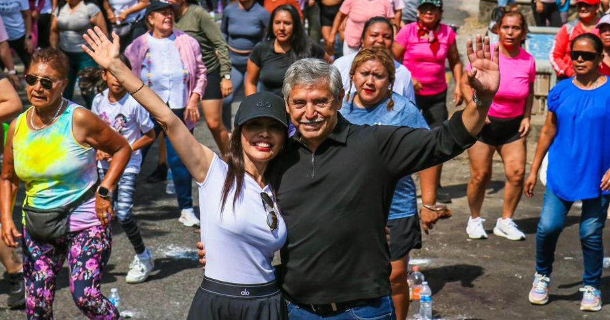 Cuernavaca festeja a las mamás con megaclase de Zumba y grandes premios