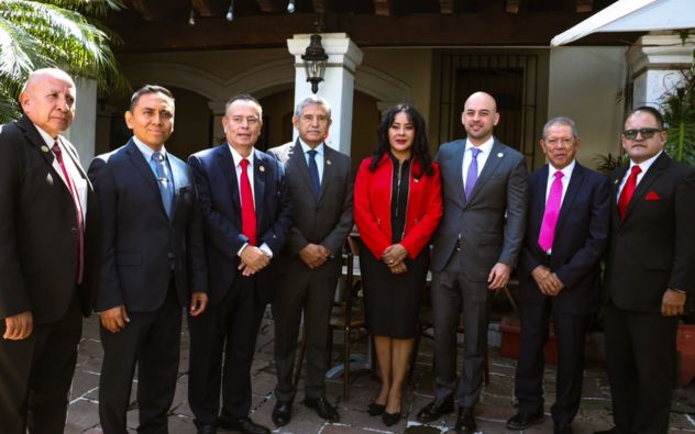 José Luis Urióstegui respalda a los defensores de la justicia